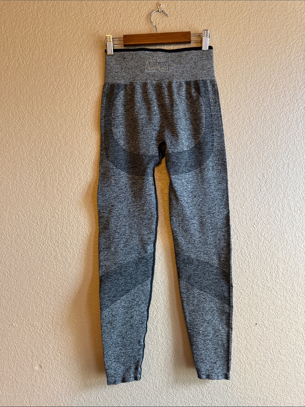 VS Pink Seamless Grey Leggings